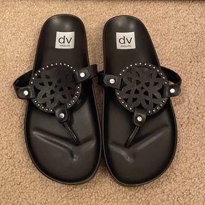 Dolce Vita Ladies PANDORA Sandal. Size 9. Black